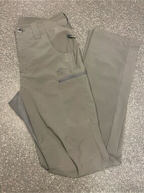 Men's Gray Cargo Pants with Zip Pocket